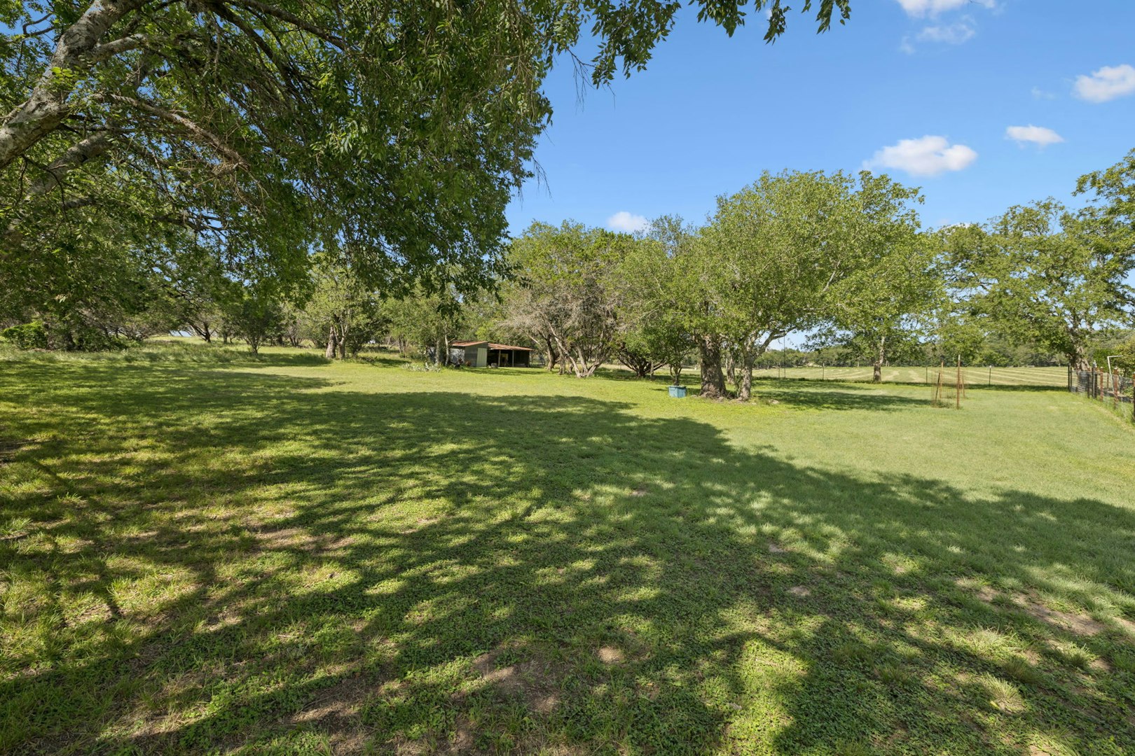 1078 Fm 480 Center Point TX 78010