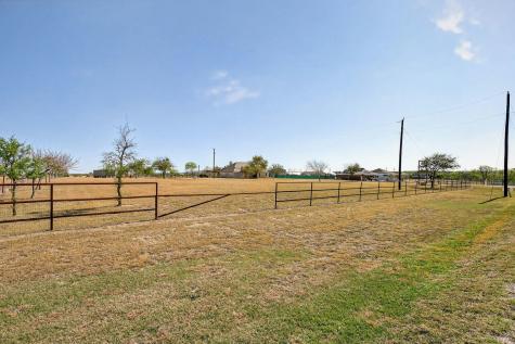 13639 Abrahamson Road Manor TX 78653