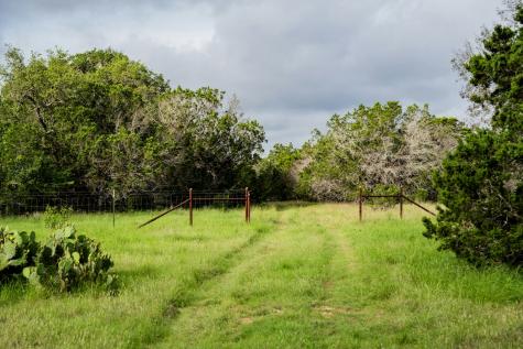 3584 Privilege Creek Road Pipe Creek TX 78063