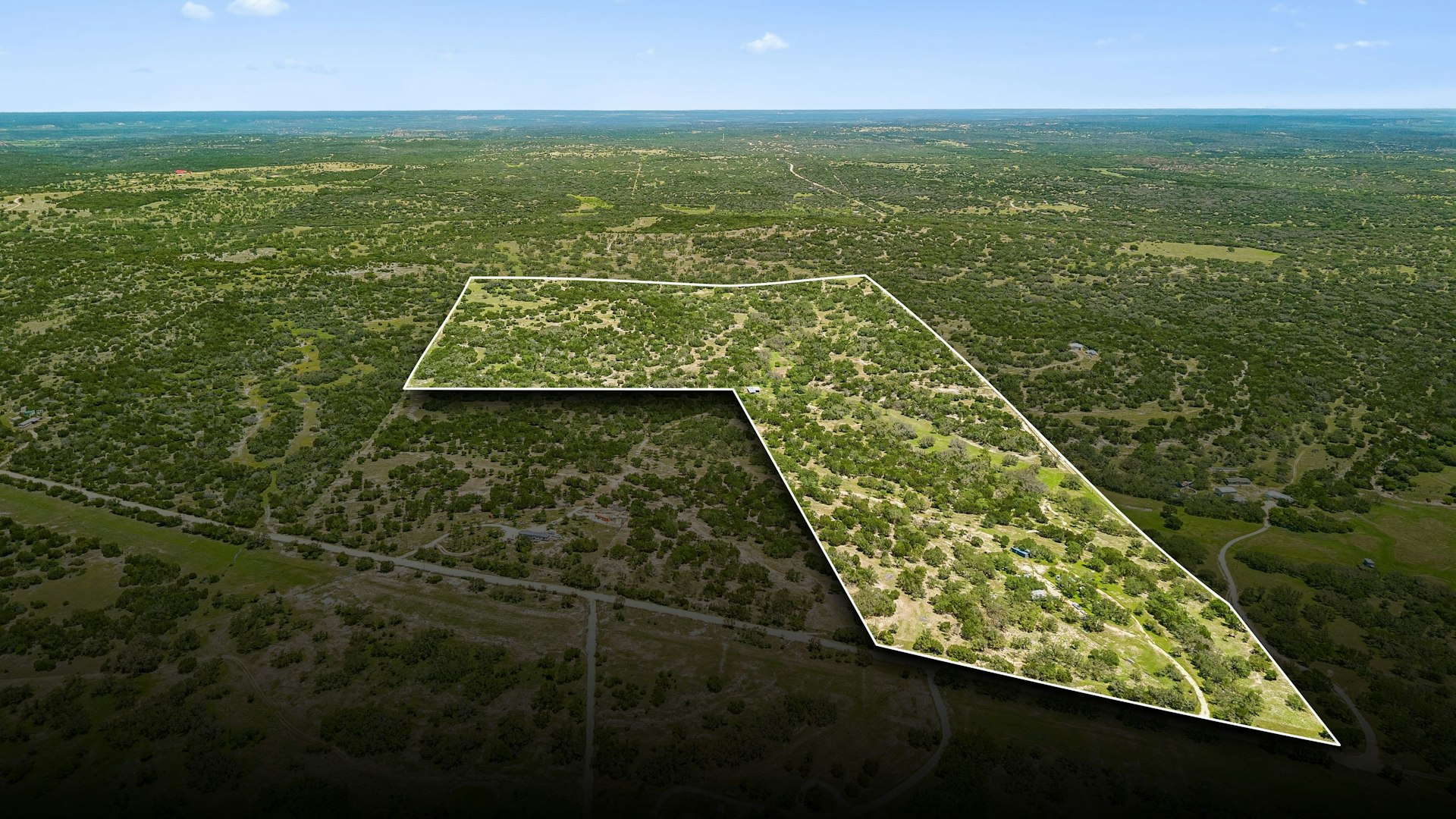 888 Wofford Road London TX 76854