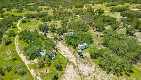 888 Wofford Road London TX 76854