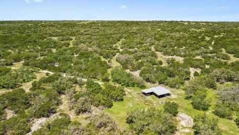 888 Wofford Road London TX 76854