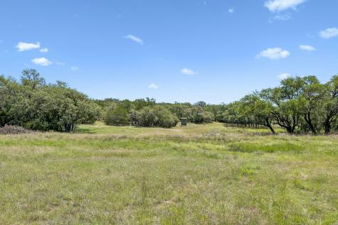 888 Wofford Road London TX 76854
