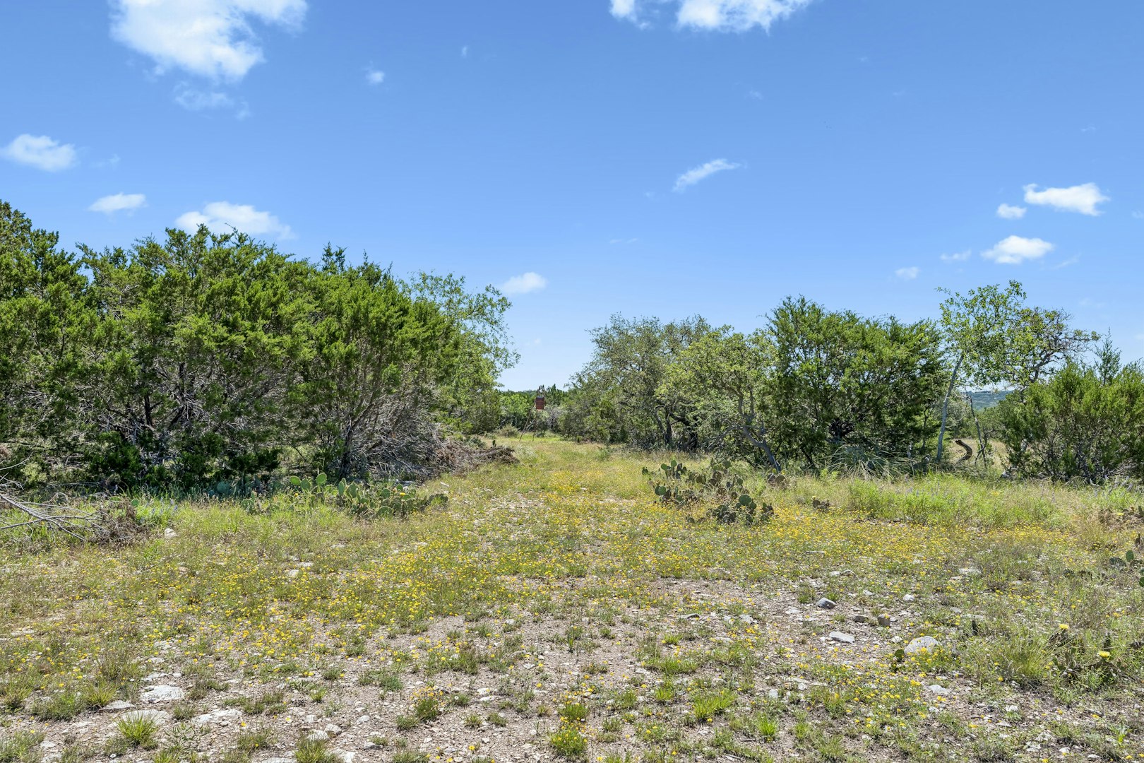 888 Wofford Road London TX 76854