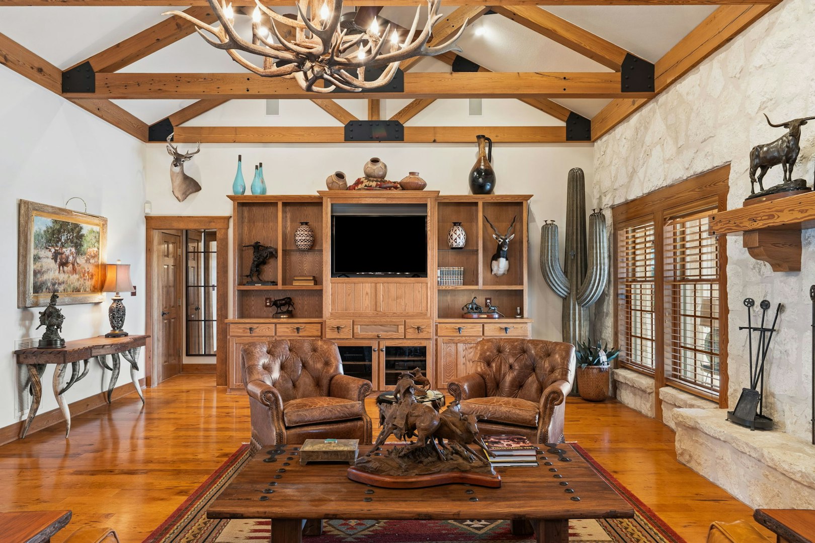 521 Bluff Creek Road North Center Point TX 78010