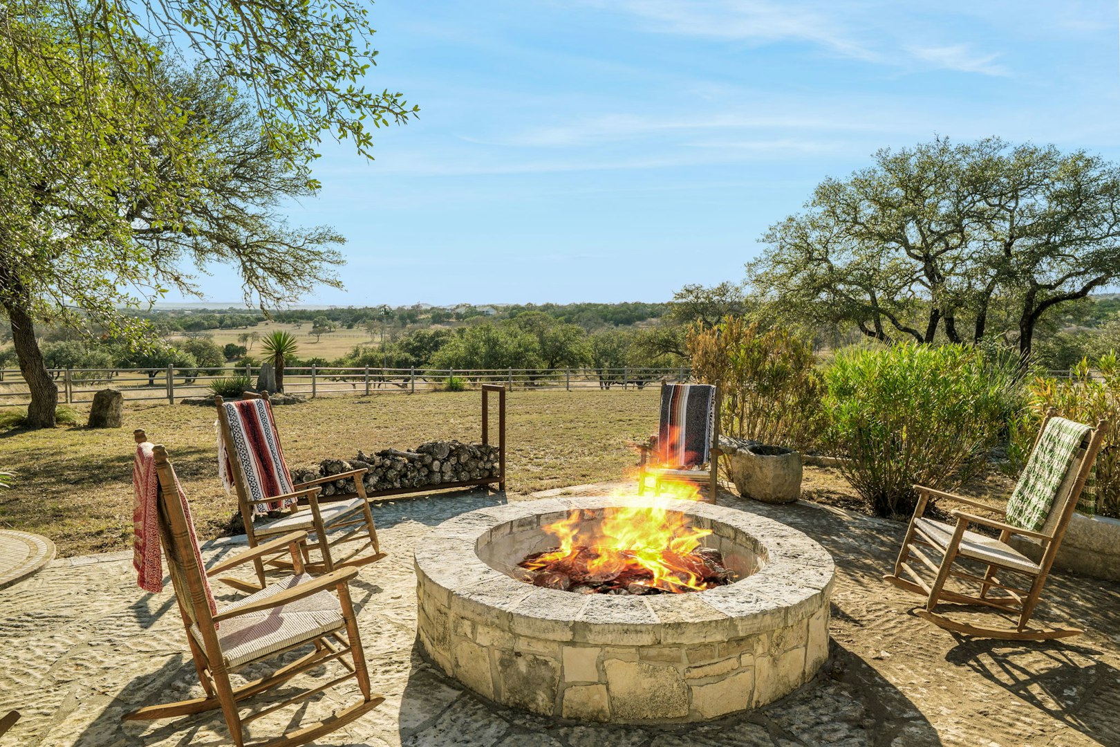 521 Bluff Creek Road North Center Point TX 78010