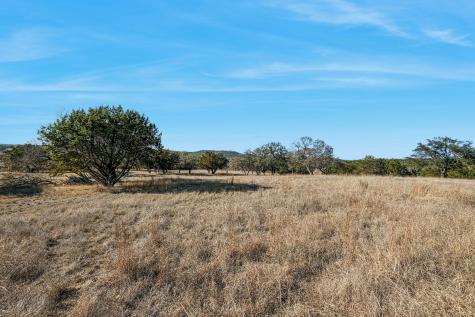 521 Bluff Creek Road North Center Point TX 78010
