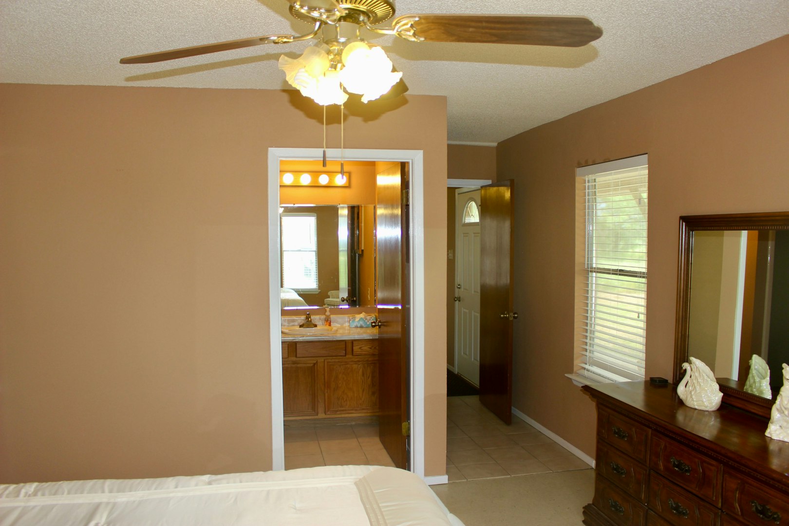 3 Gansky Lane Pleasanton TX 78064