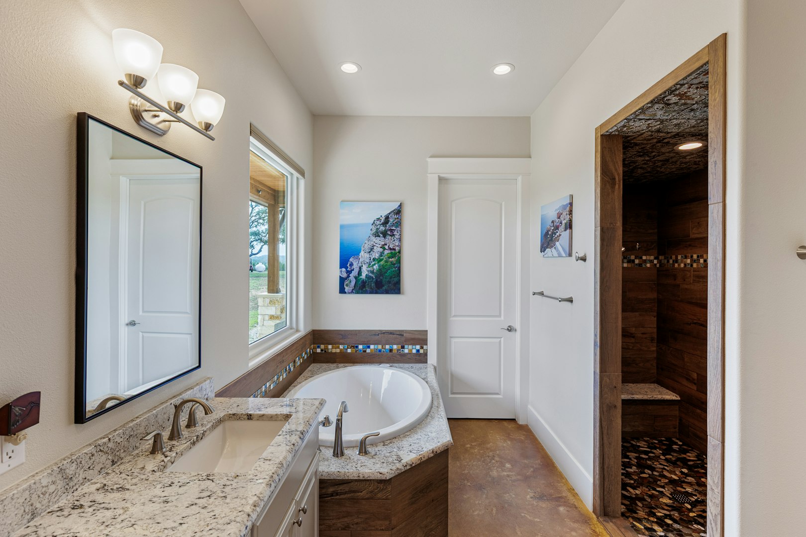 195 Chimney Cove Drive Marble Falls TX 78654