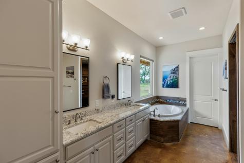 195 Chimney Cove Drive Marble Falls TX 78654