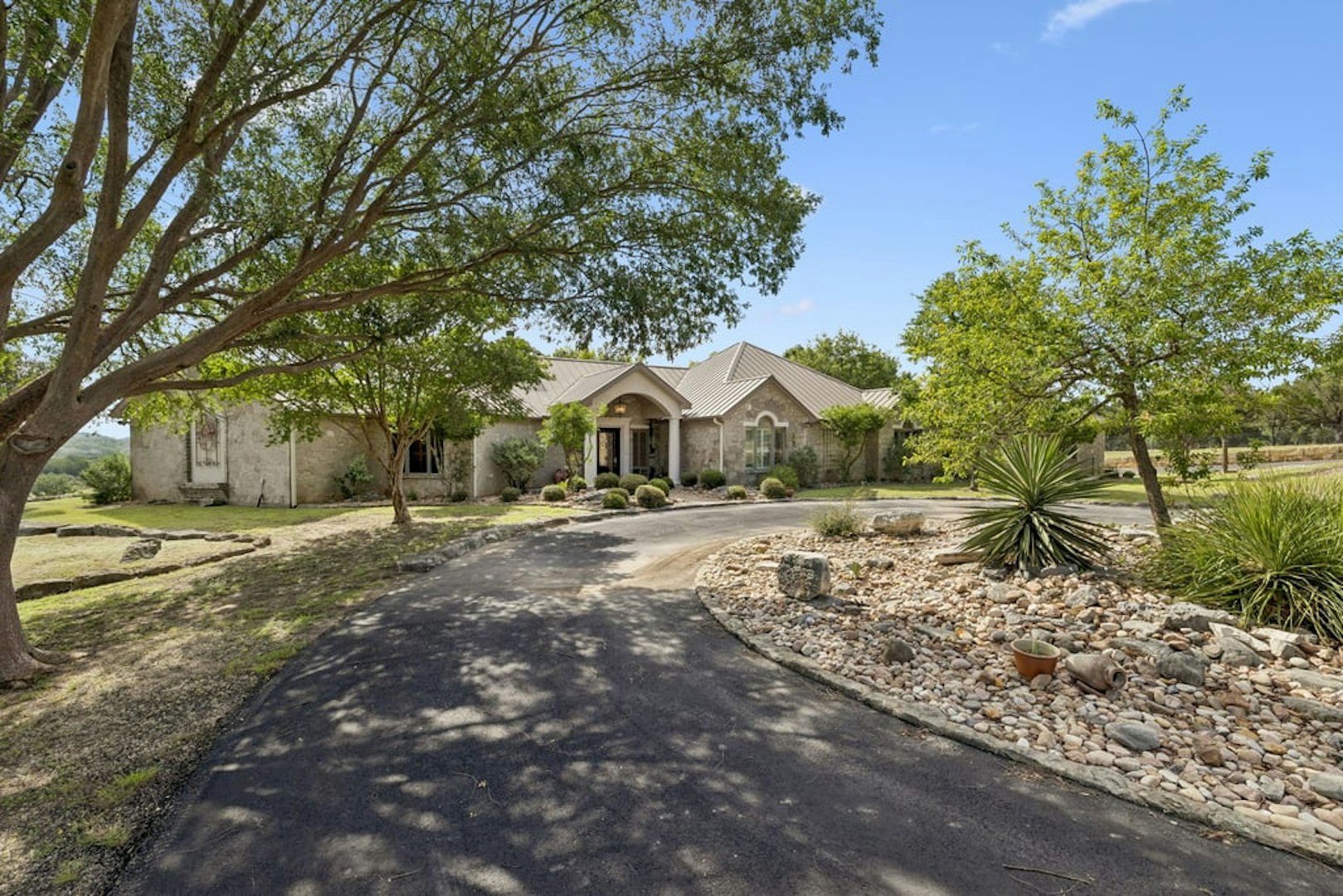 415 Hidden Hills Ranch Road Camp Verde TX 78010