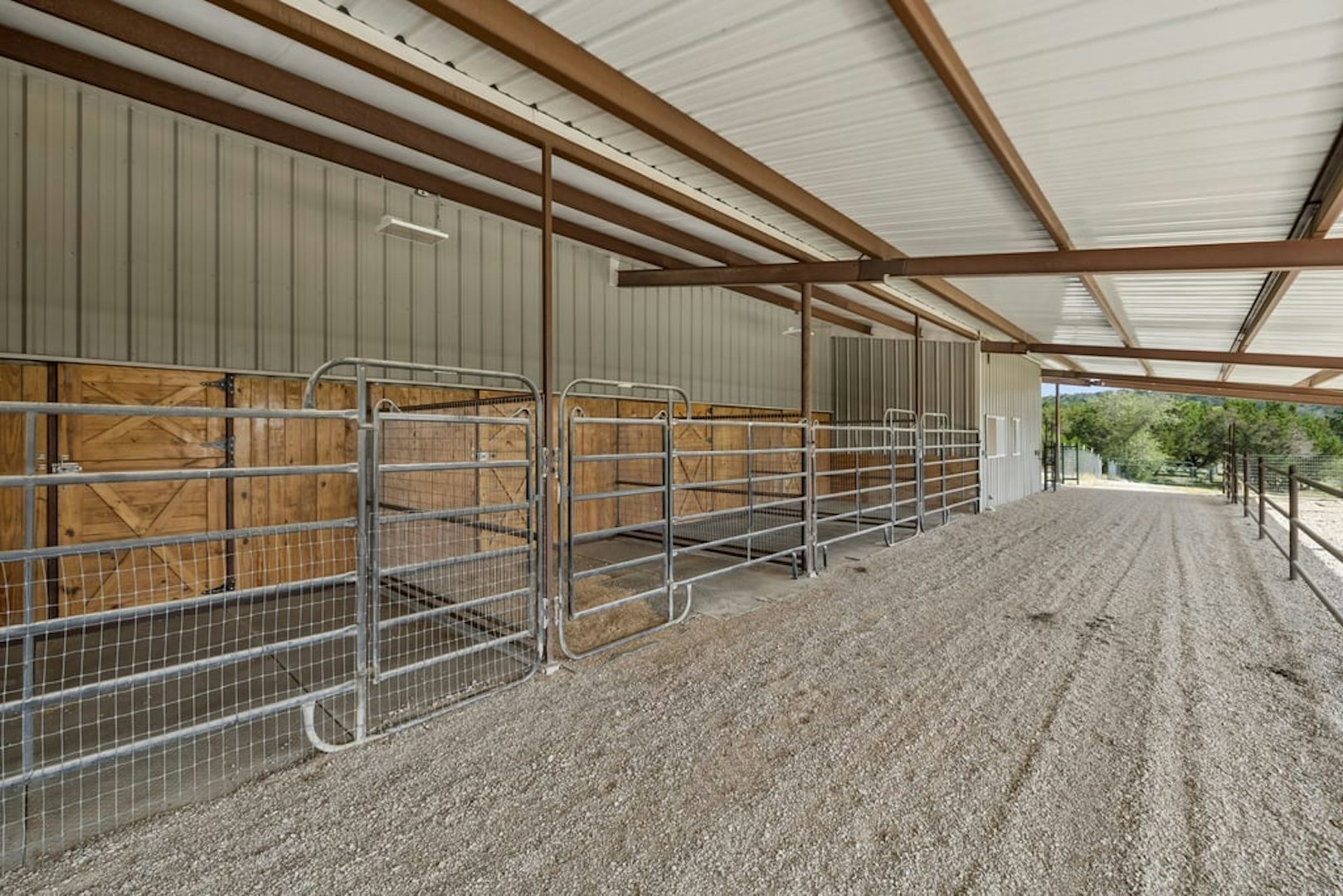 415 Hidden Hills Ranch Road Camp Verde TX 78010