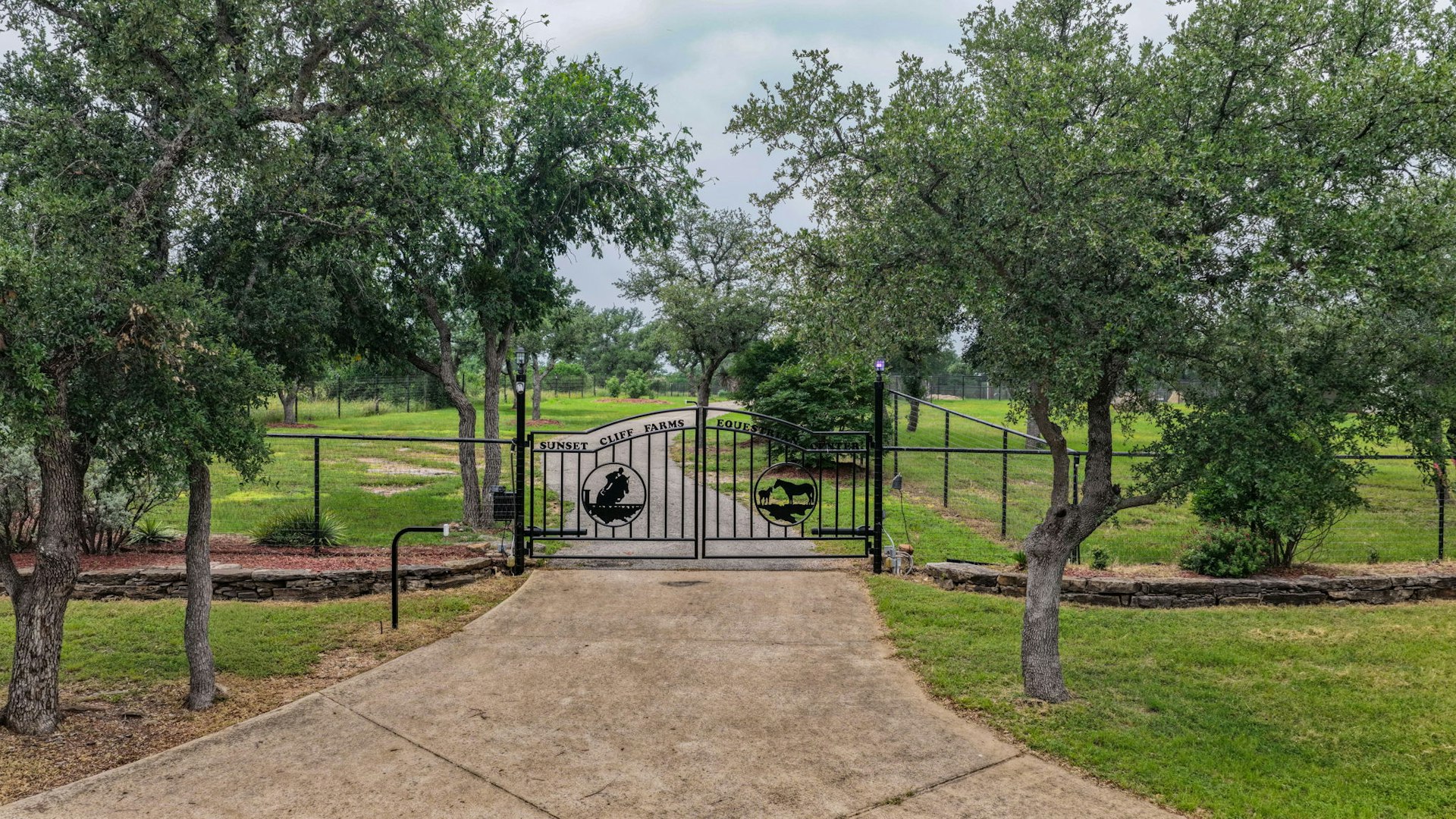 3307 Sunset Cliff Road Burnet TX 78611