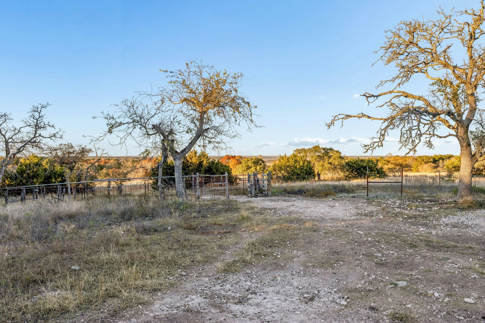 1106 Perry Ranch Road Fredericksburg TX 78624