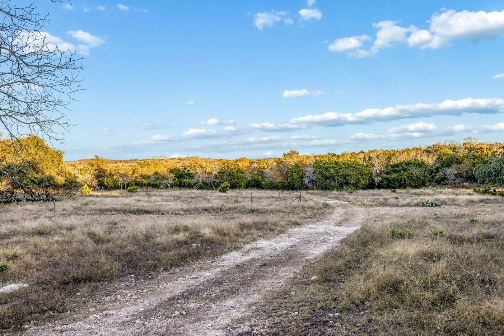 1106 Perry Ranch Road Fredericksburg TX 78624