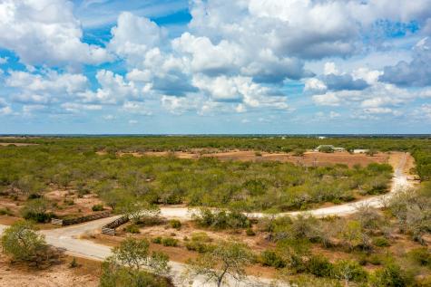 947 County Road 302 Sandia TX 78383
