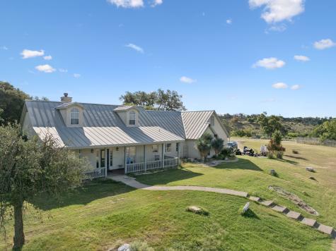 817 Usener Road Fredericksburg TX 78624