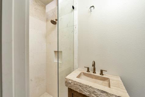 850 Estes Avenue Alamo Heights TX 78209