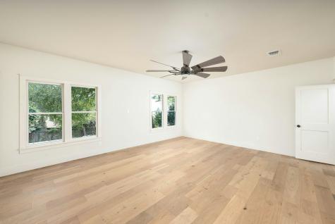 850 Estes Avenue Alamo Heights TX 78209