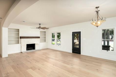 850 Estes Avenue Alamo Heights TX 78209