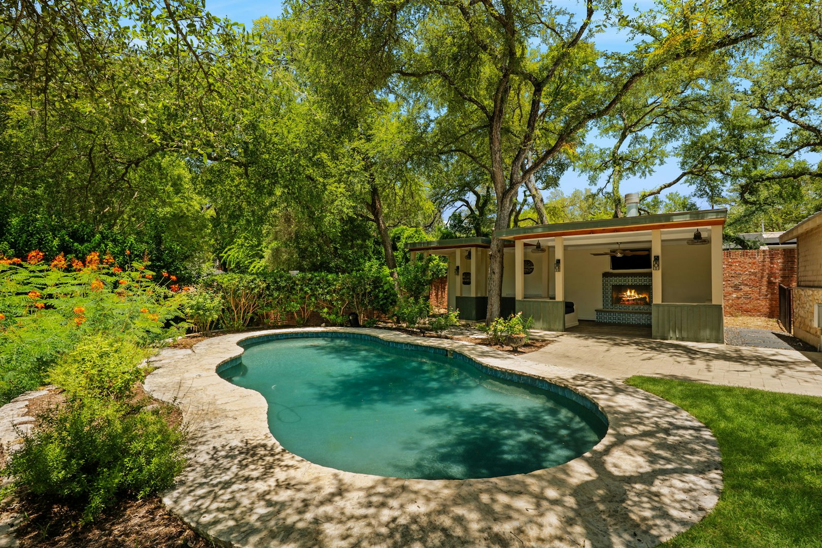 601 Castano Avenue San Antonio TX 78209