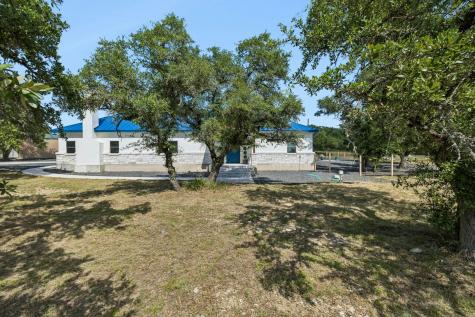 271 Hidden Oaks Drive Bulverde TX 78163
