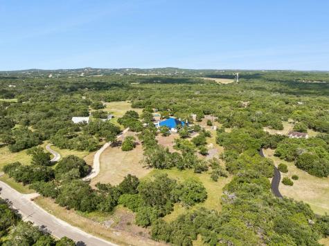 271 Hidden Oaks Drive Bulverde TX 78163
