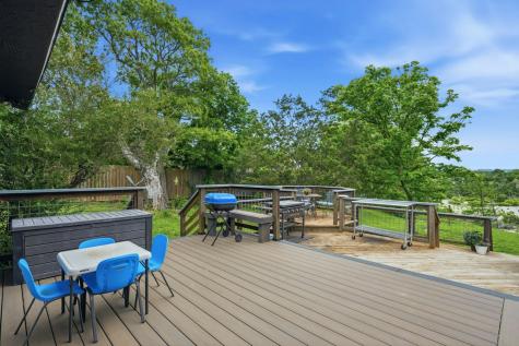 5987 Texas 27 Center Point TX 78010