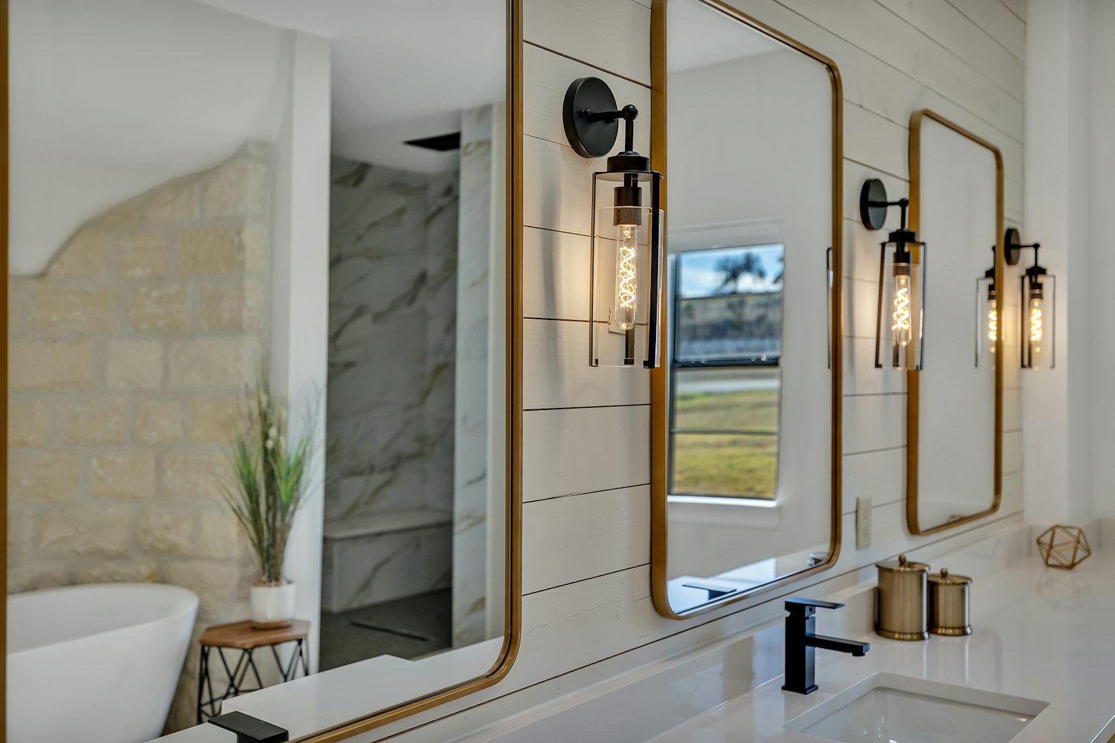 130 Overlook Drive Fredericksburg TX 78624