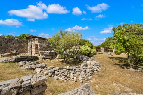 170 Overland Trail West Hunt TX 78024