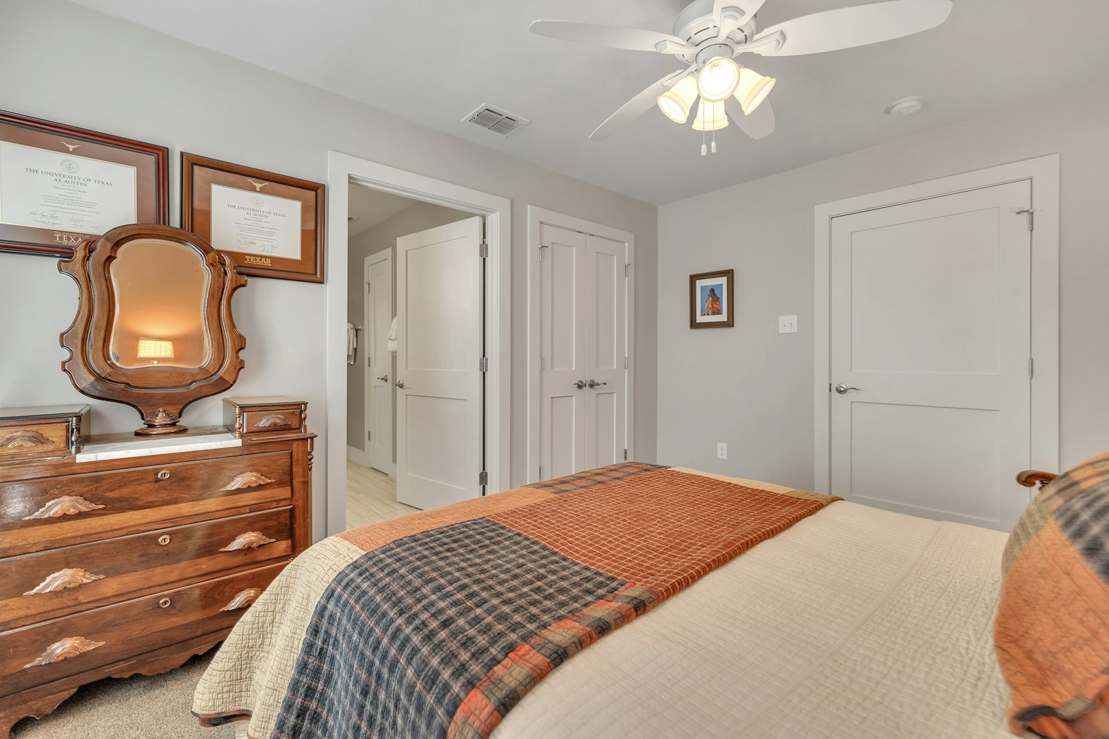 728 East Guenther Street San Antonio TX 78210