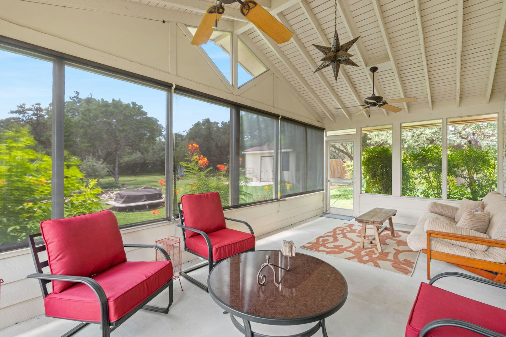 532 North School Street Boerne TX 78006