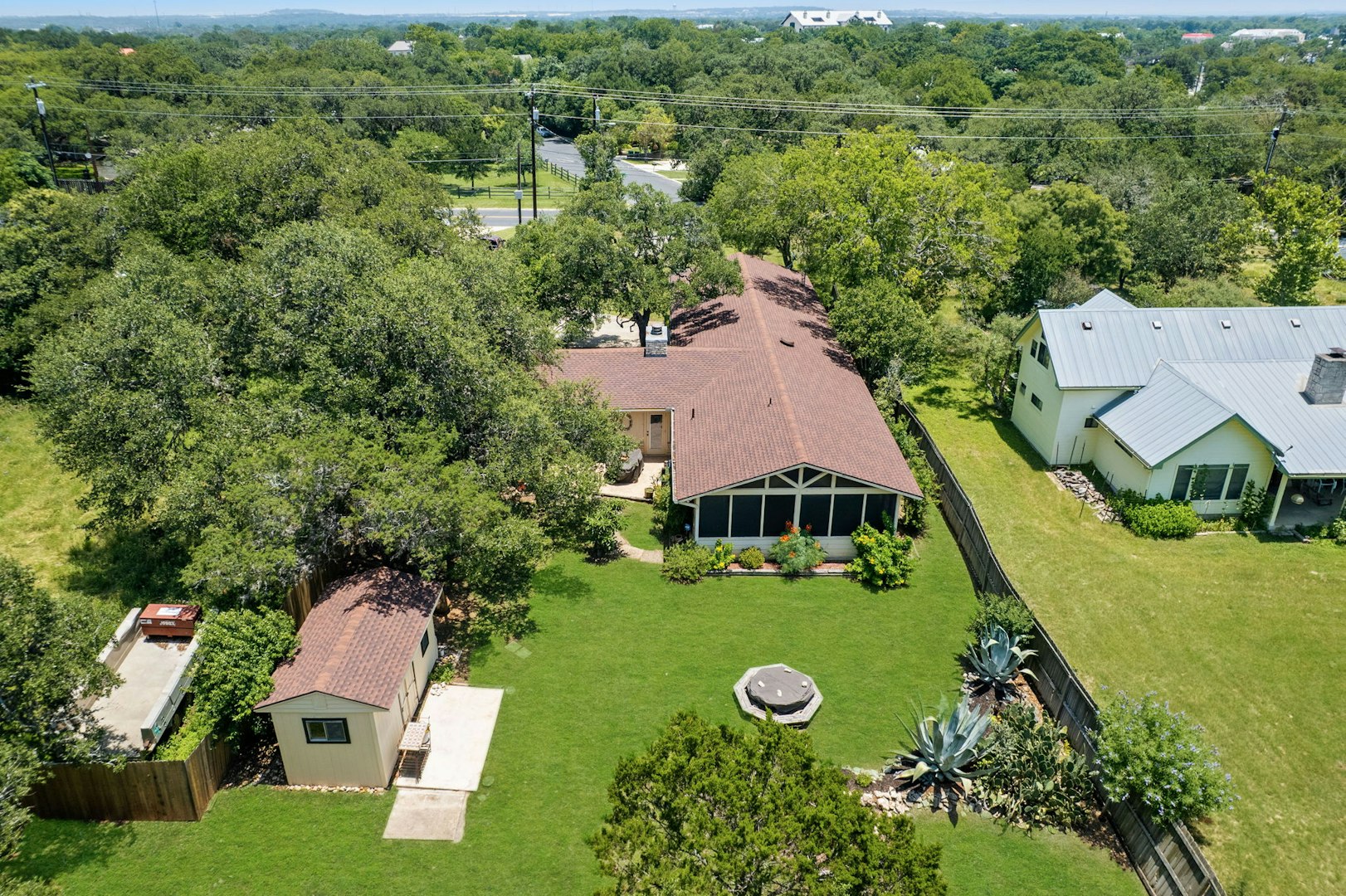 532 North School Street Boerne TX 78006