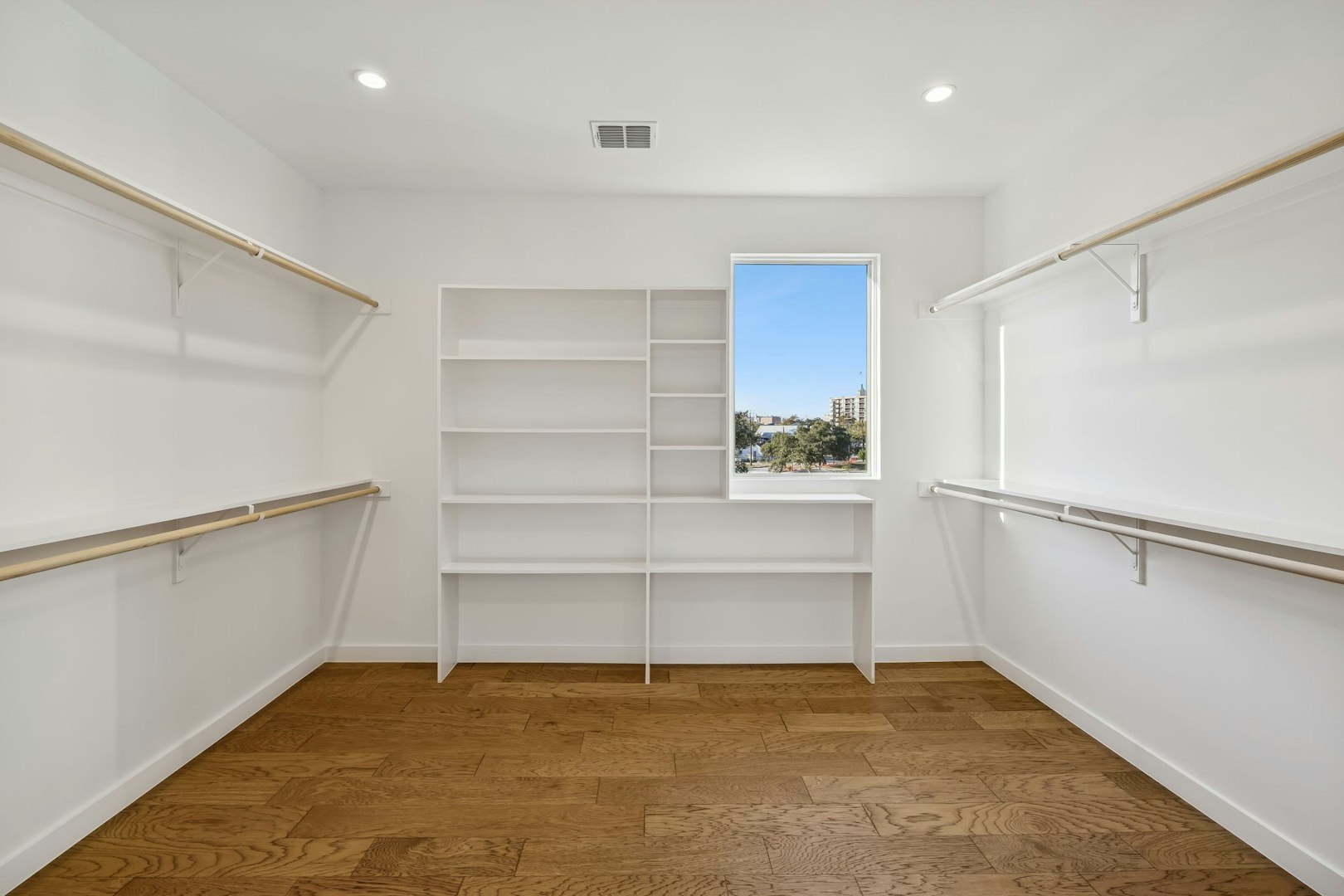 502 Mcmonigal Place San Antonio TX 78210