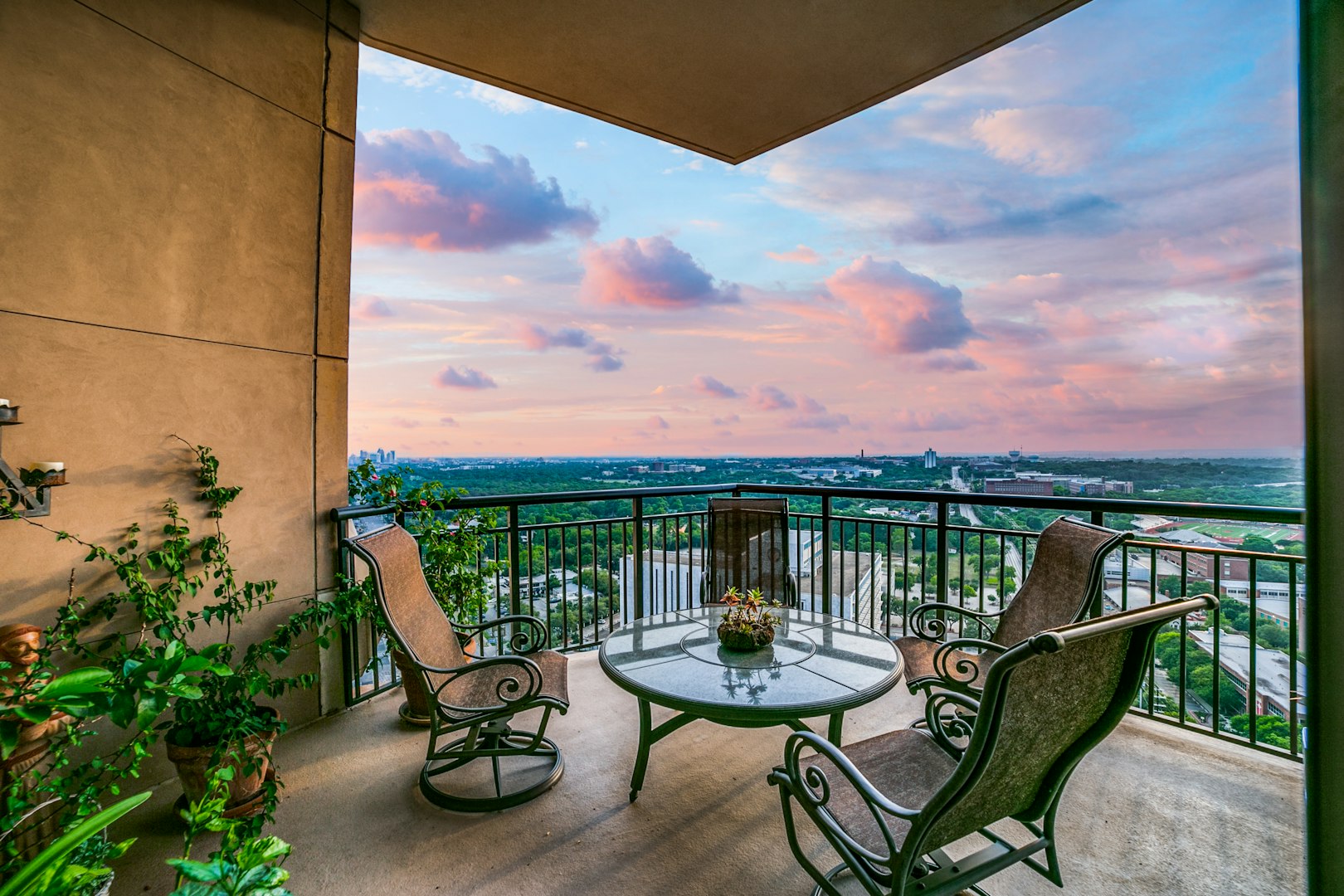 4242 Broadway, San Antonio TX 1614140 Phyllis Browning Company