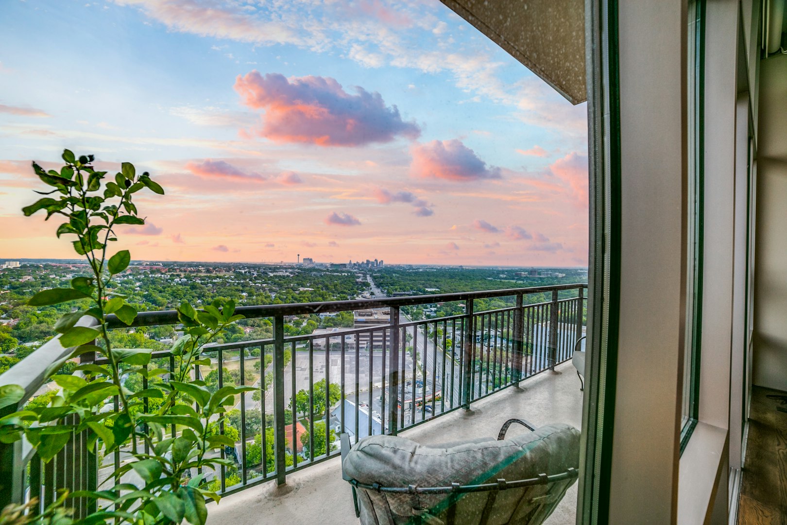 4242 Broadway San Antonio TX 78209