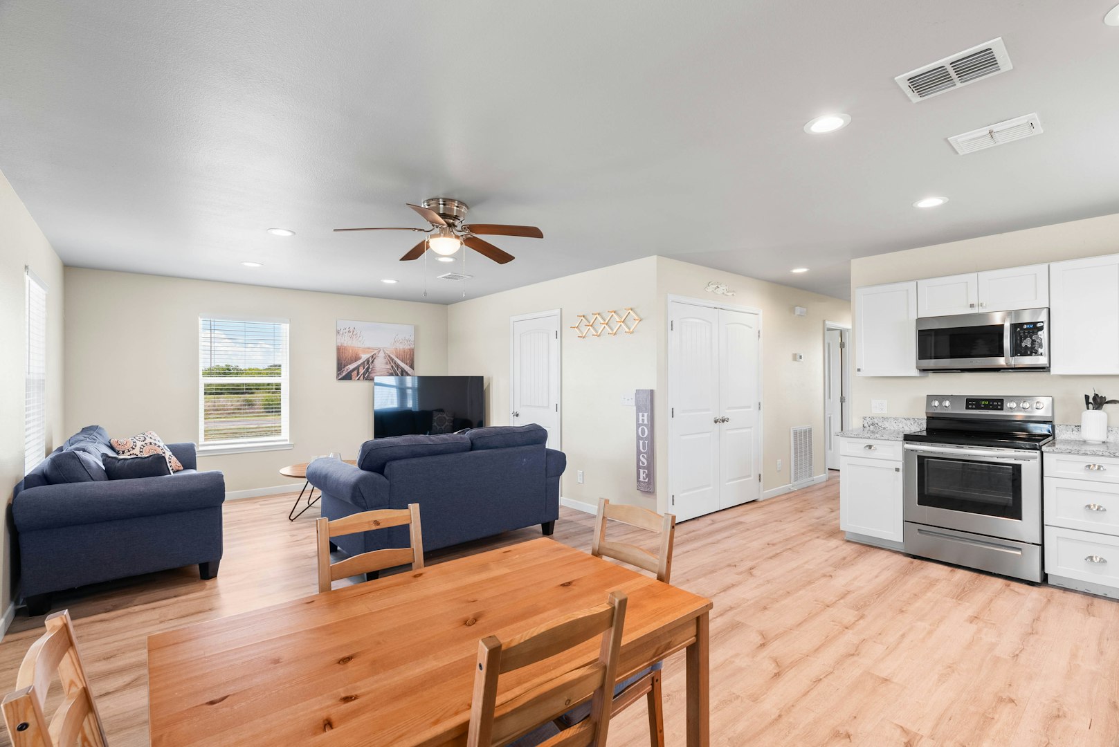 274 Post Oak Lane Rockport TX 78382