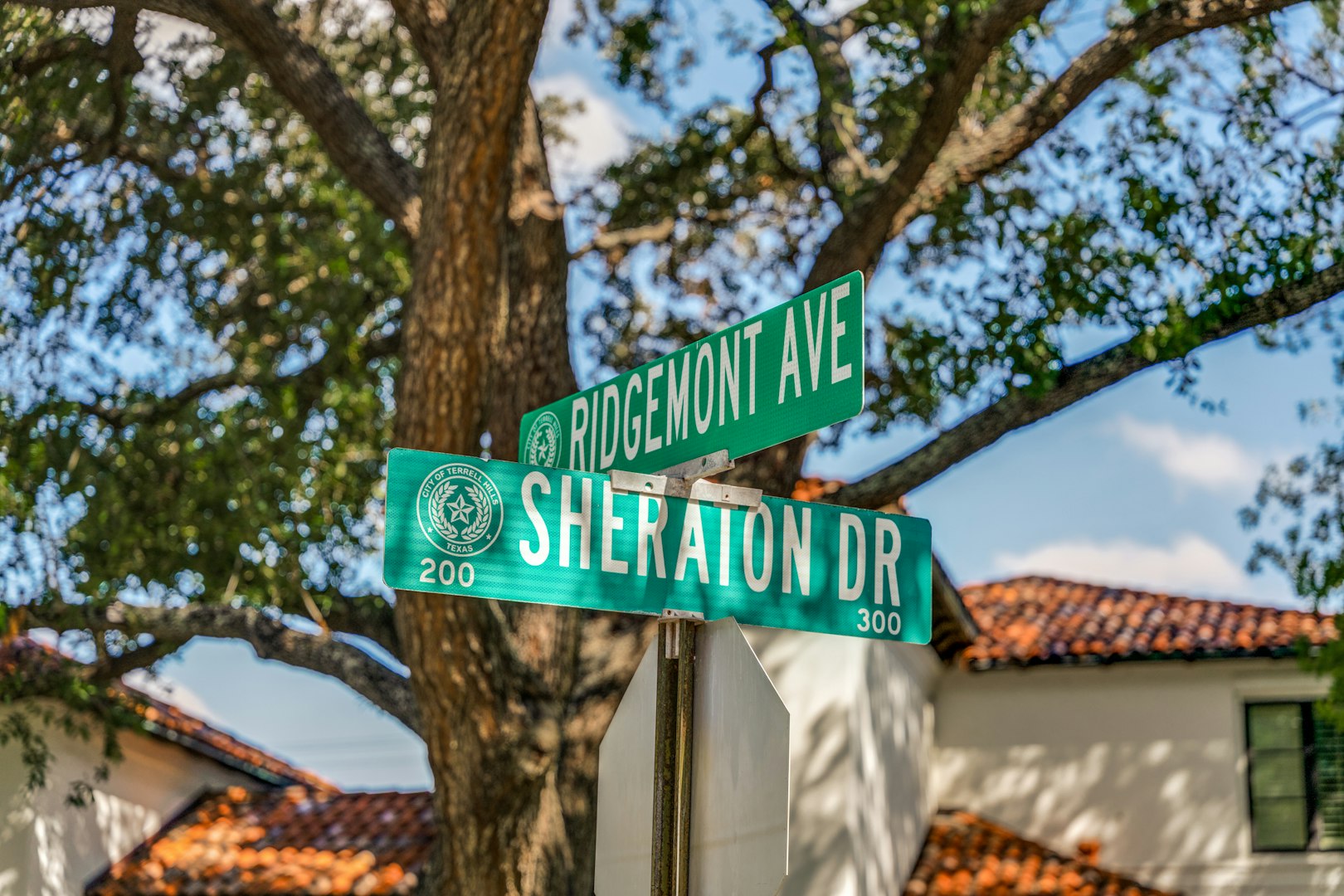 204 Ridgemont Avenue Terrell Hills TX 78209