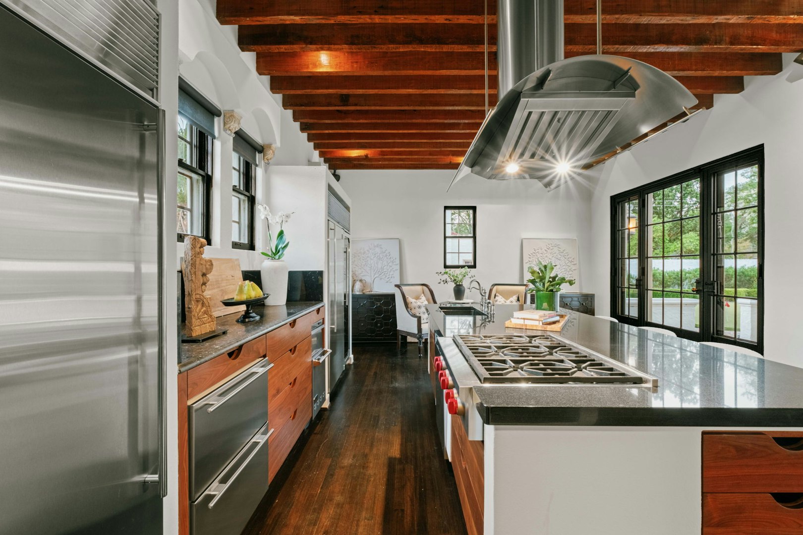 131 West Lynwood Avenue San Antonio TX 78212