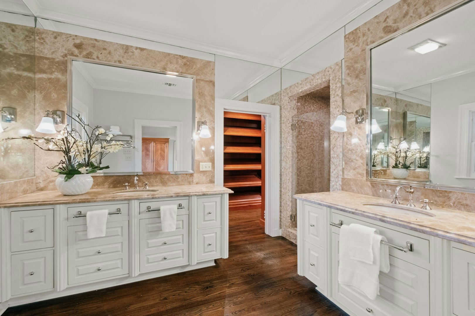 131 West Lynwood Avenue San Antonio TX 78212