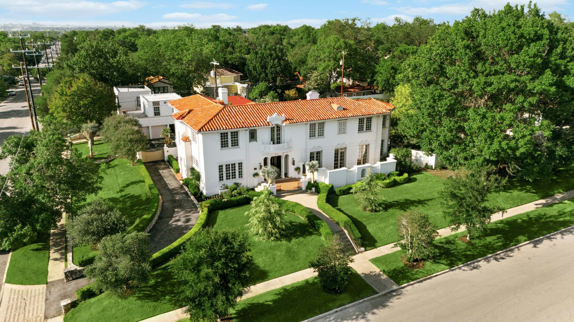 131 West Lynwood Avenue San Antonio TX 78212