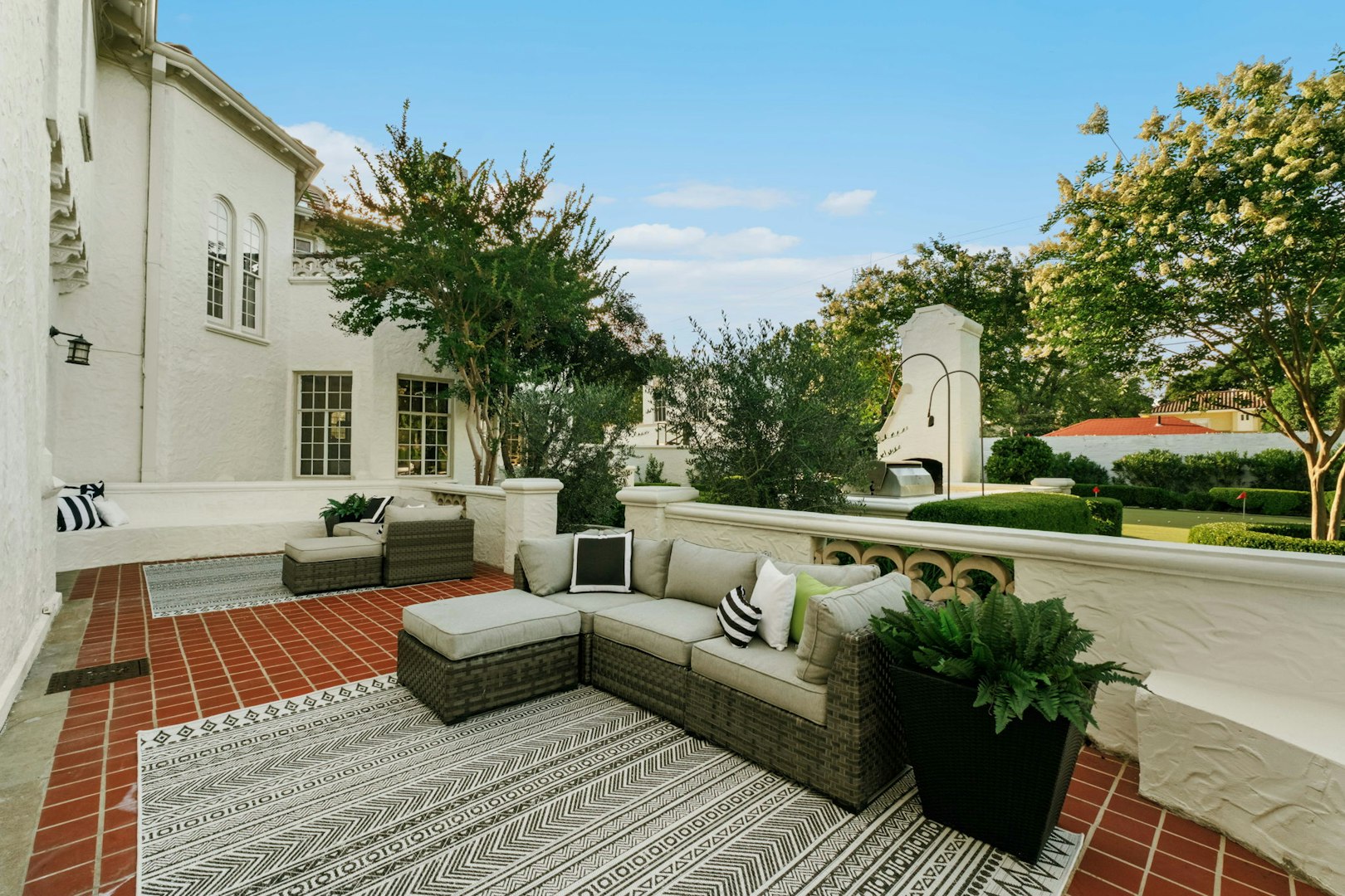 131 West Lynwood Avenue San Antonio TX 78212