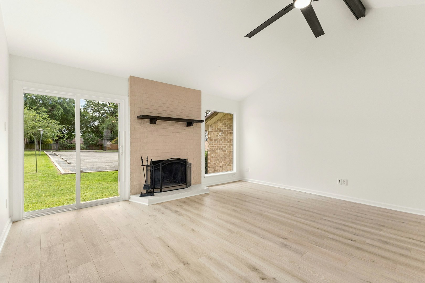 655 Loop 337 New Braunfels TX 78130