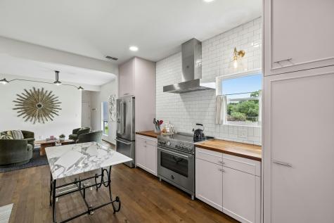 315 Cleveland Court San Antonio TX 78209