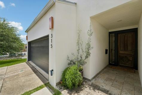 315 Cleveland Court San Antonio TX 78209