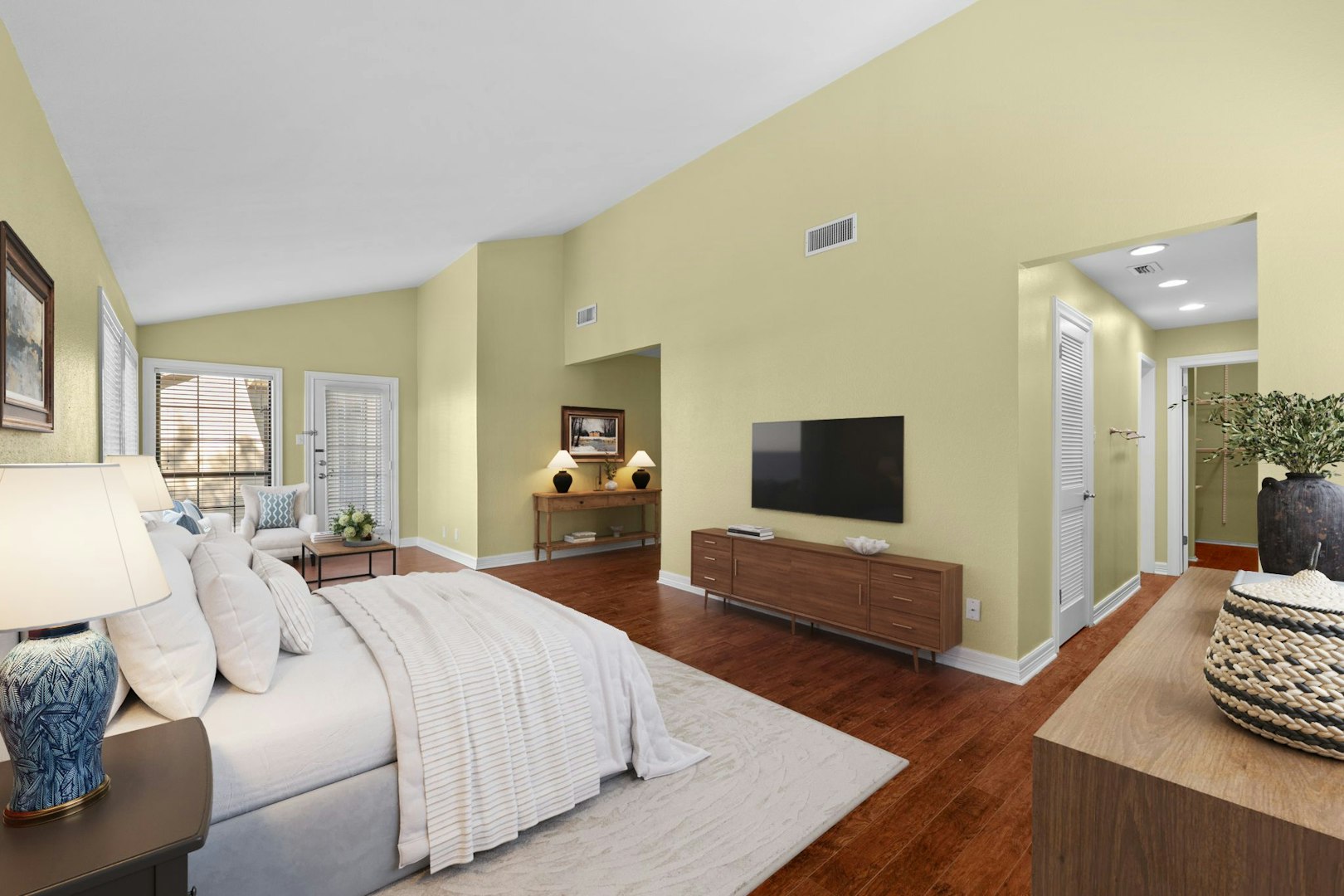 3605 Hidden Drive F4 San Antonio TX 78217