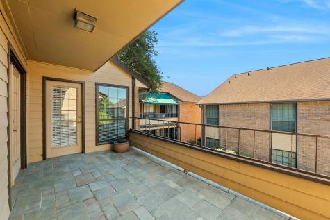 3605 Hidden Drive F4 San Antonio TX 78217