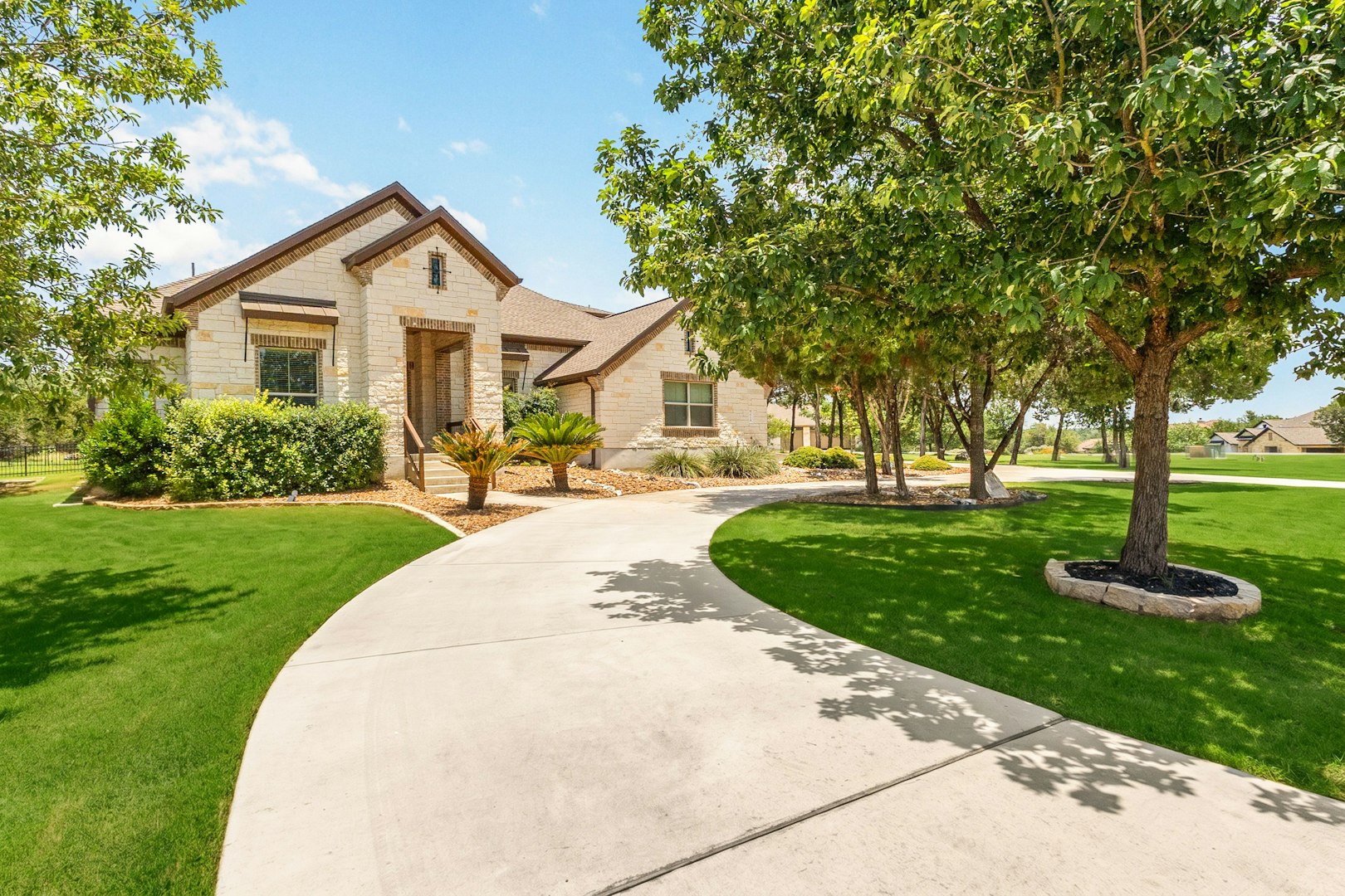 814 Haven Point Loop New Braunfels TX 78132