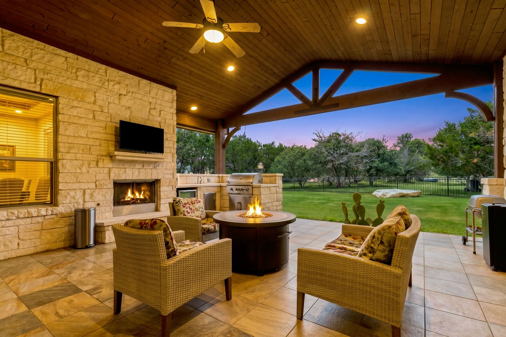 814 Haven Point Loop New Braunfels TX 78132
