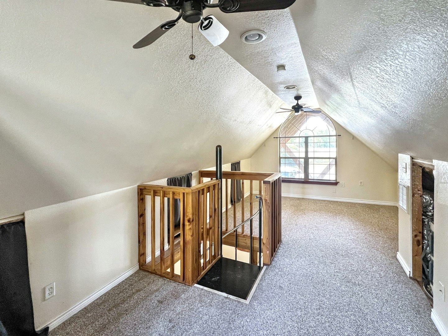 2090 East Us Highway 90 Seguin TX 78155